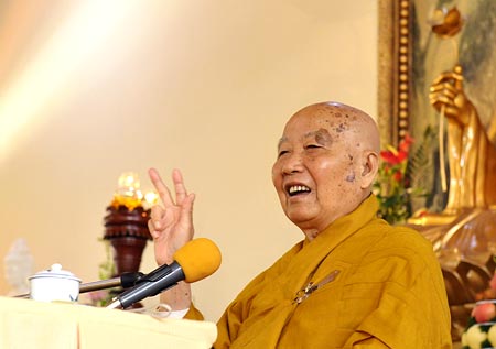 Phản quan tự kỷ là bồn phận của người tu