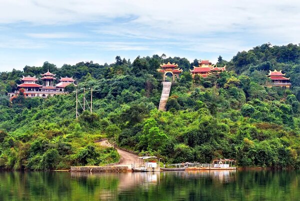 Các thiền viện Trúc Lâm ở Việt Nam