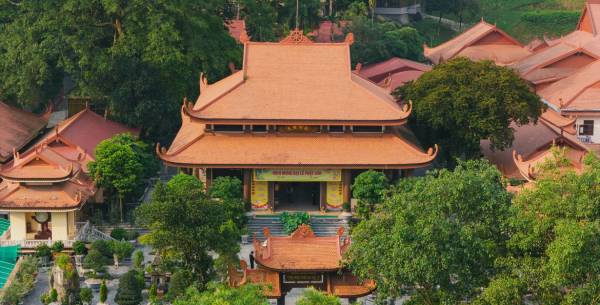 Cách di chuyển đến thiền viện Trúc Lâm Yên Tử