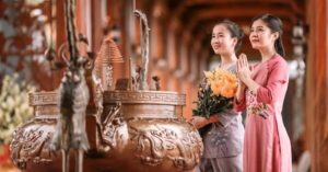 văn khấn đi chùa ngắn gọn